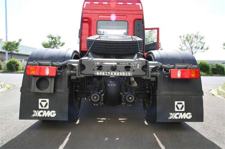 XCMG official manufacturer 4x2 small tractors NXG425160D5WC Chinese tractor truck price